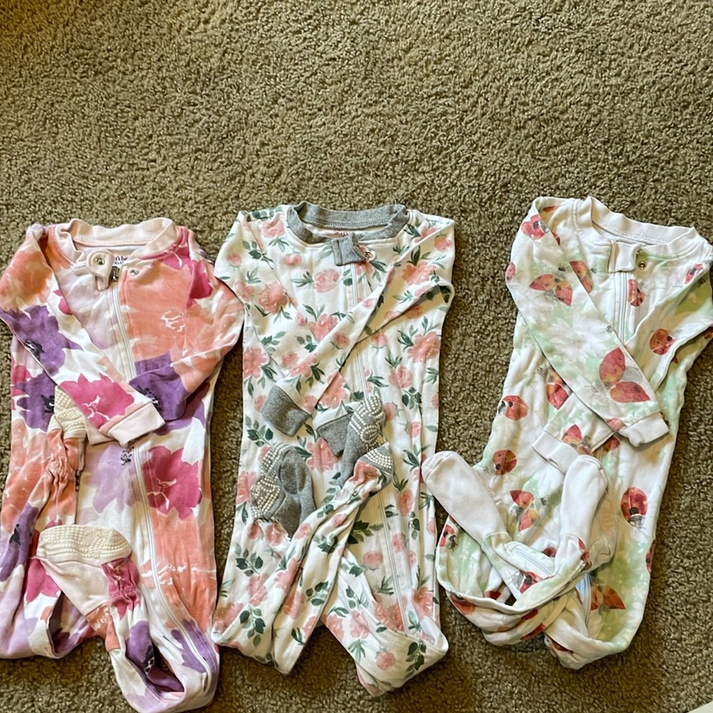 Set of 3 Burt’s Bees zip up footie pjs
